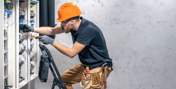 Best Local Electrician Companies  in Mcmillin, WA